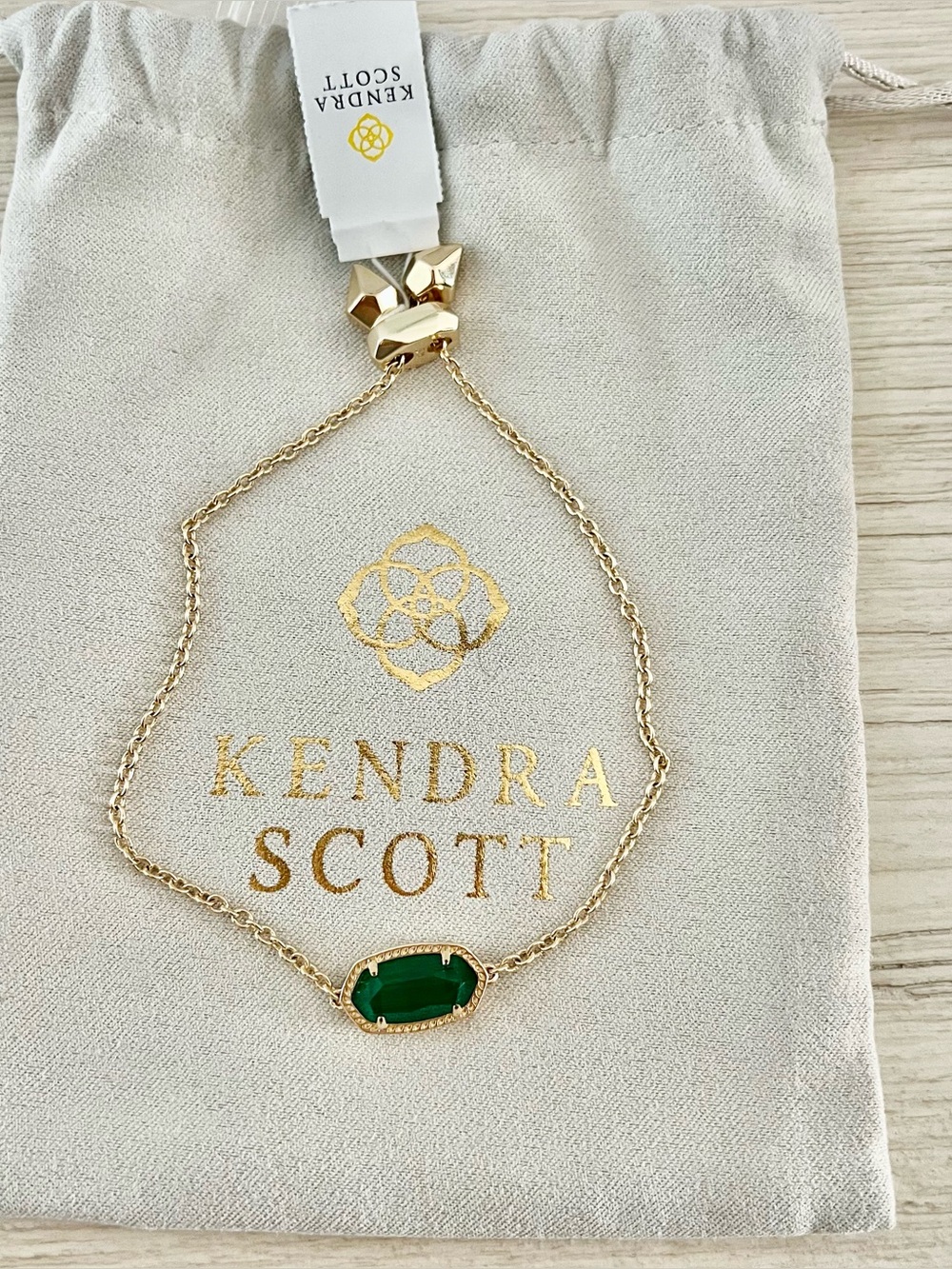 Kendra Scott Gold Elaina Bracelet with Emerald Stone